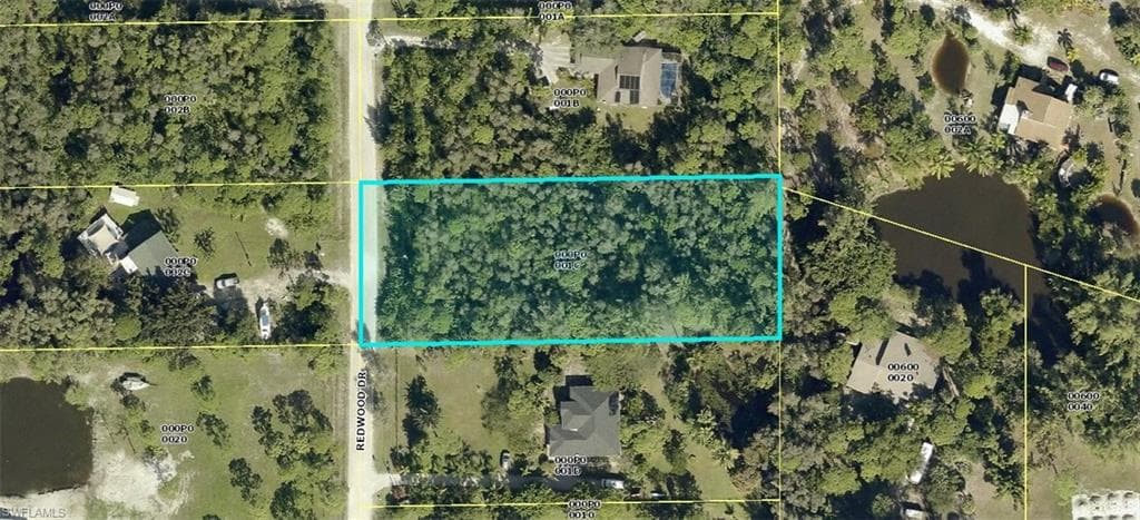 8540 Redwood DR ST. JAMES CITY, FL 33956