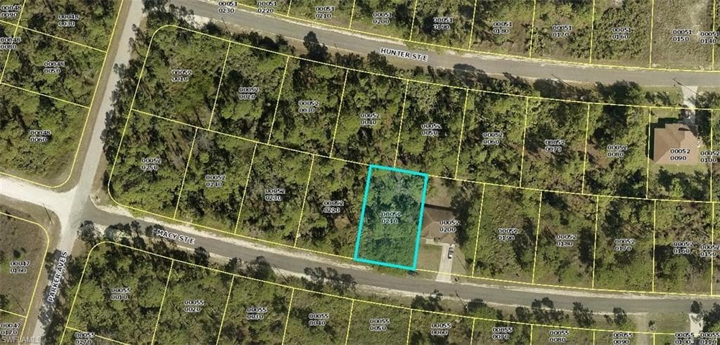 1023 Macy ST E LEHIGH ACRES, FL 33974