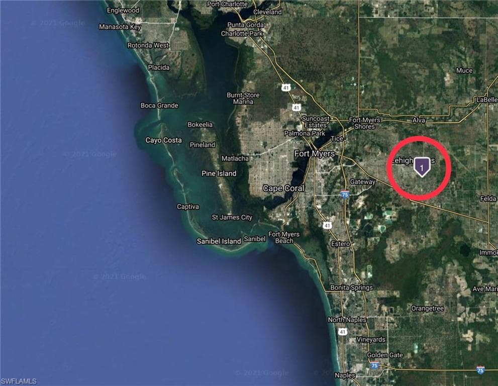 820 Ashland ST E LEHIGH ACRES, FL 33974
