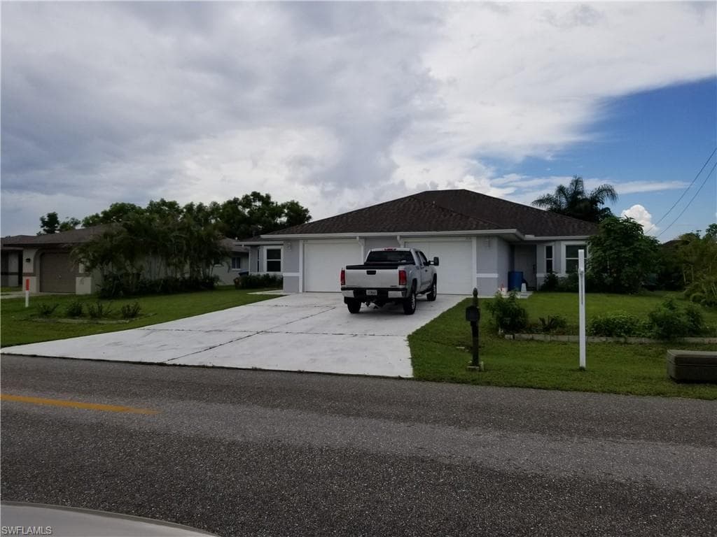 2030 NE 6th ST CAPE CORAL, FL 33909