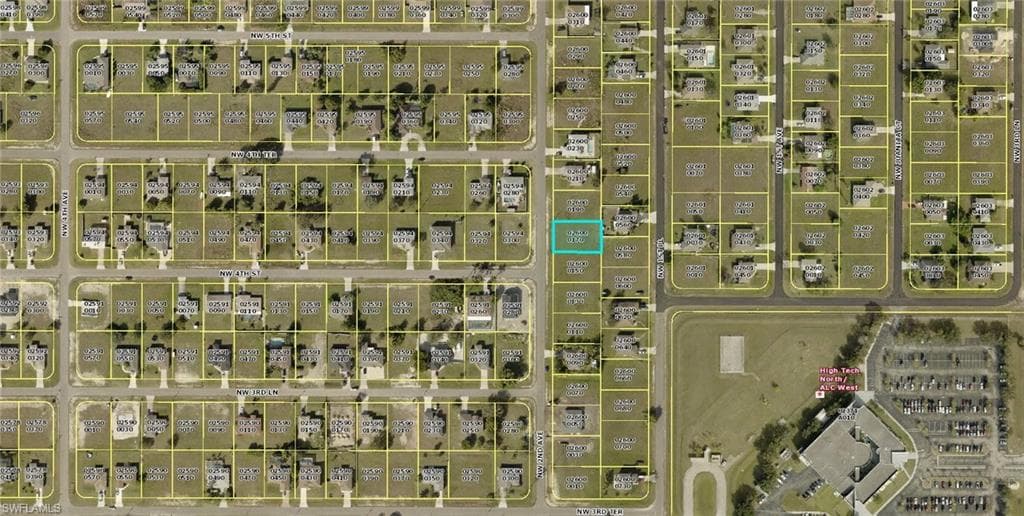 403 NW 2nd AVE CAPE CORAL, FL 33993