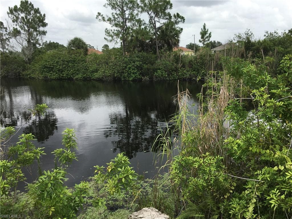 4309 NE 20th CT CAPE CORAL, FL 33909