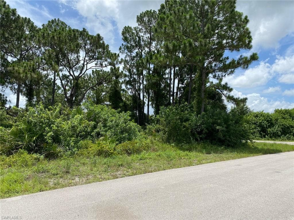 3114 4th ST SW LEHIGH ACRES, FL 33976