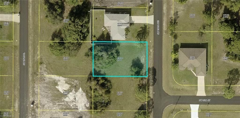 424 SW 28th AVE CAPE CORAL, FL 33991