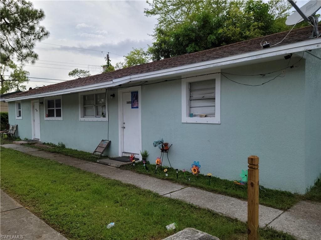 5602 Eighth AVE FORT MYERS, FL 33907