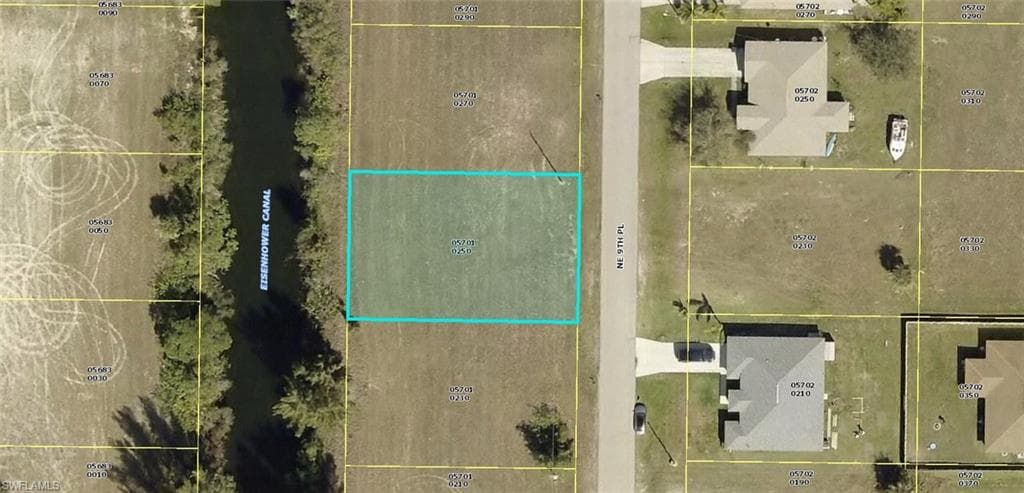 3912 NE 9th PL CAPE CORAL, FL 33909