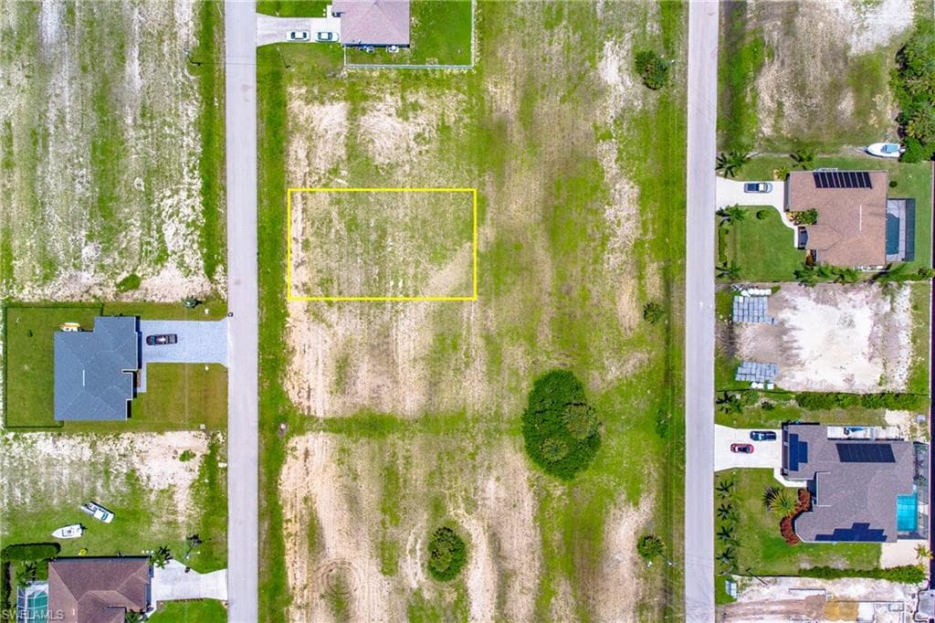 4301 NW 34th LN CAPE CORAL, FL 33993