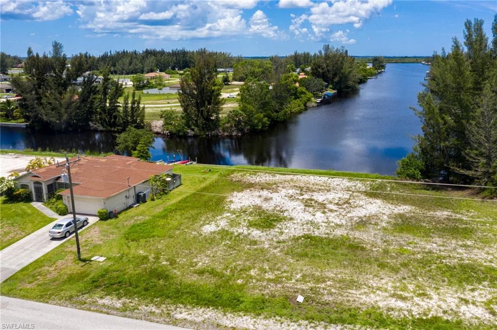 2608 Old Burnt Store RD N CAPE CORAL, FL 33993