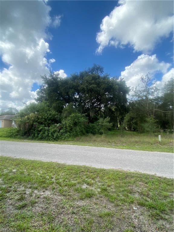 2611 55th ST SW LEHIGH ACRES, FL 33976