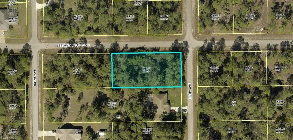 23 Leroy AVE LEHIGH ACRES, FL 33936
