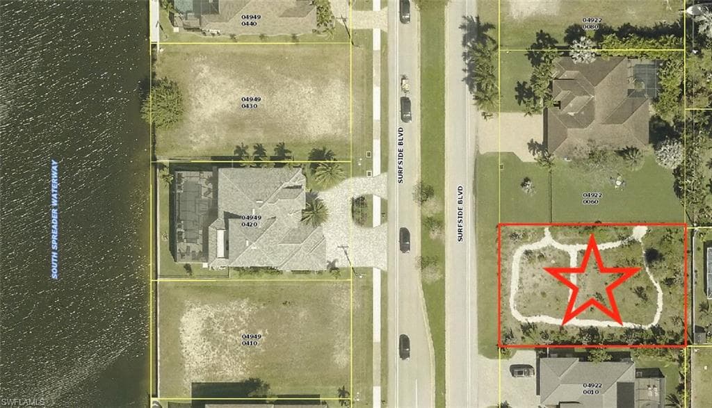 3417 Surfside BLVD CAPE CORAL, FL 33914