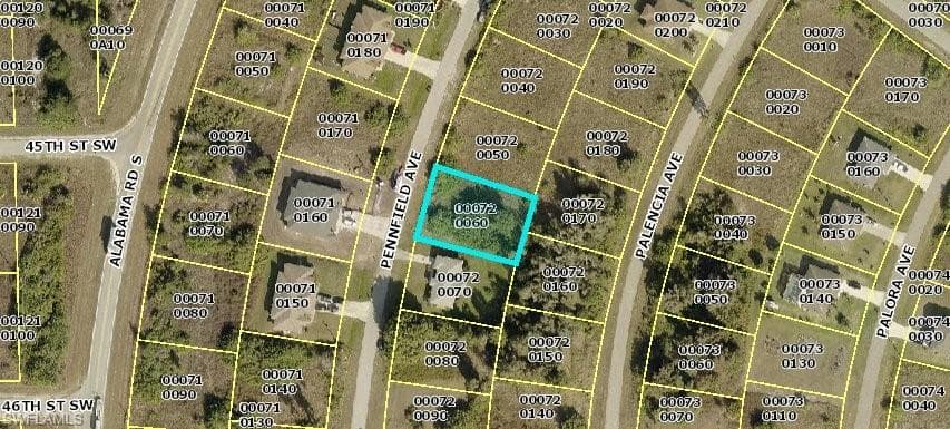 389 Pennfield AVE LEHIGH ACRES, FL 33974
