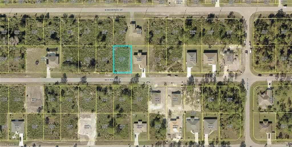 484 Westdale AVE LEHIGH ACRES, FL 33972