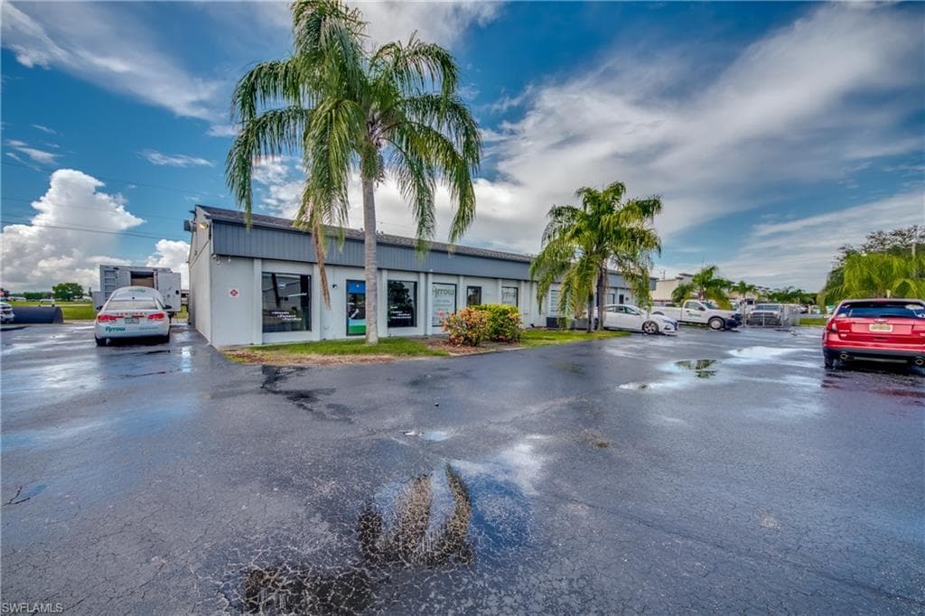 938 NE 7th TER 1,2,3 & 4 CAPE CORAL, FL 33909