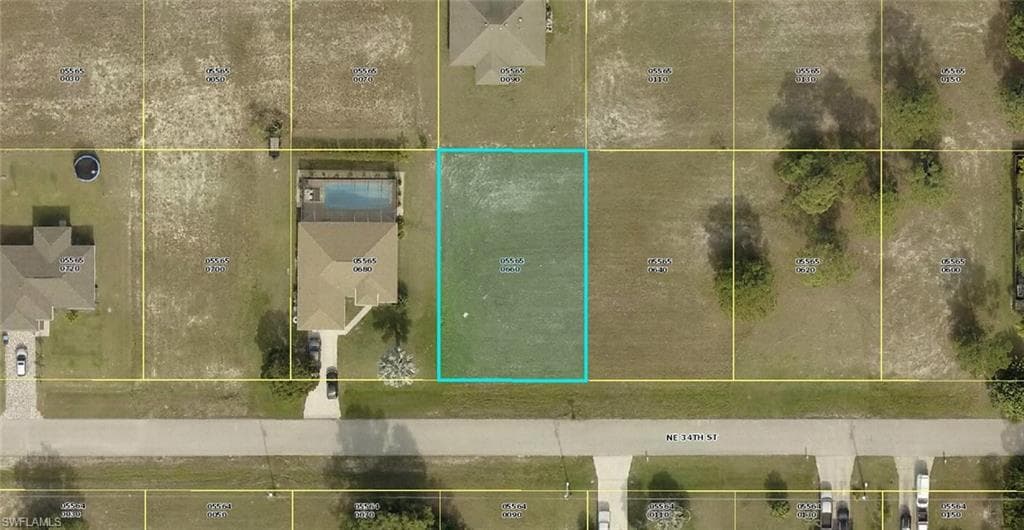 1007 NE 34th ST CAPE CORAL, FL 33909
