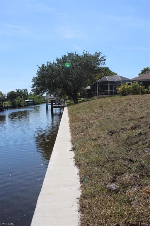 616 Mohawk PKY CAPE CORAL, FL 33914