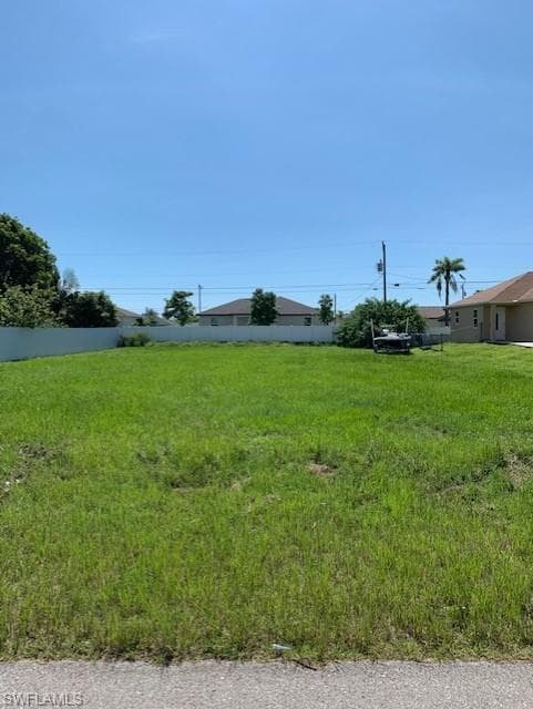 1420 NE 2nd PL CAPE CORAL, FL 33909