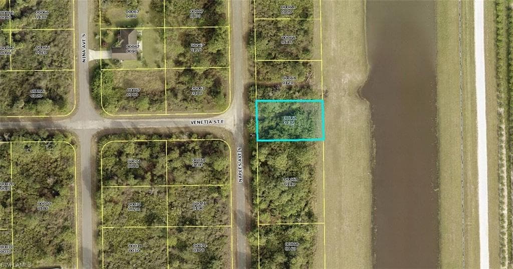755 NAPLES AVE S LEHIGH ACRES, FL 33974