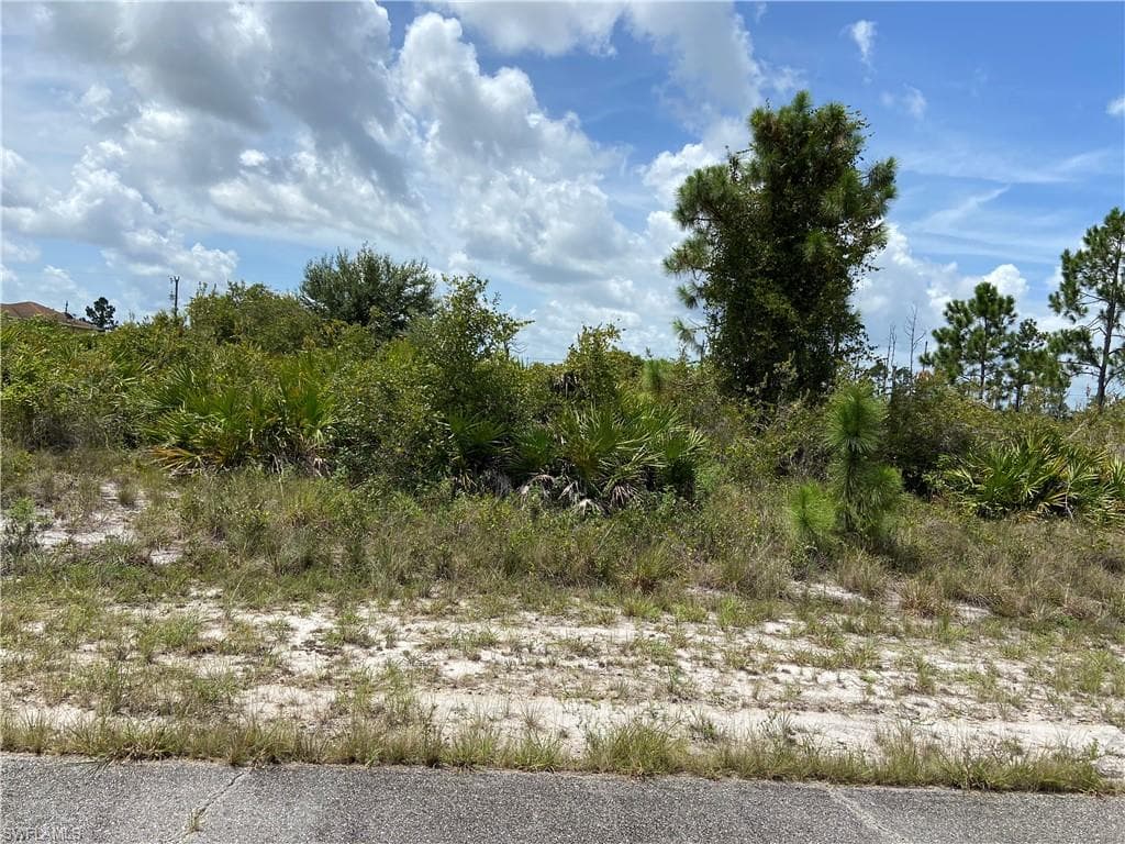 640 Camilla ST E LEHIGH ACRES, FL 33974