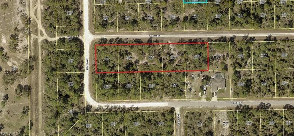 4182 E 25th ST ALVA, FL 33920