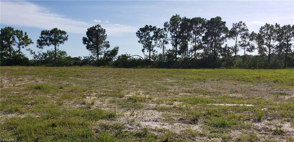 3006 NW 9th CT CAPE CORAL, FL 33993