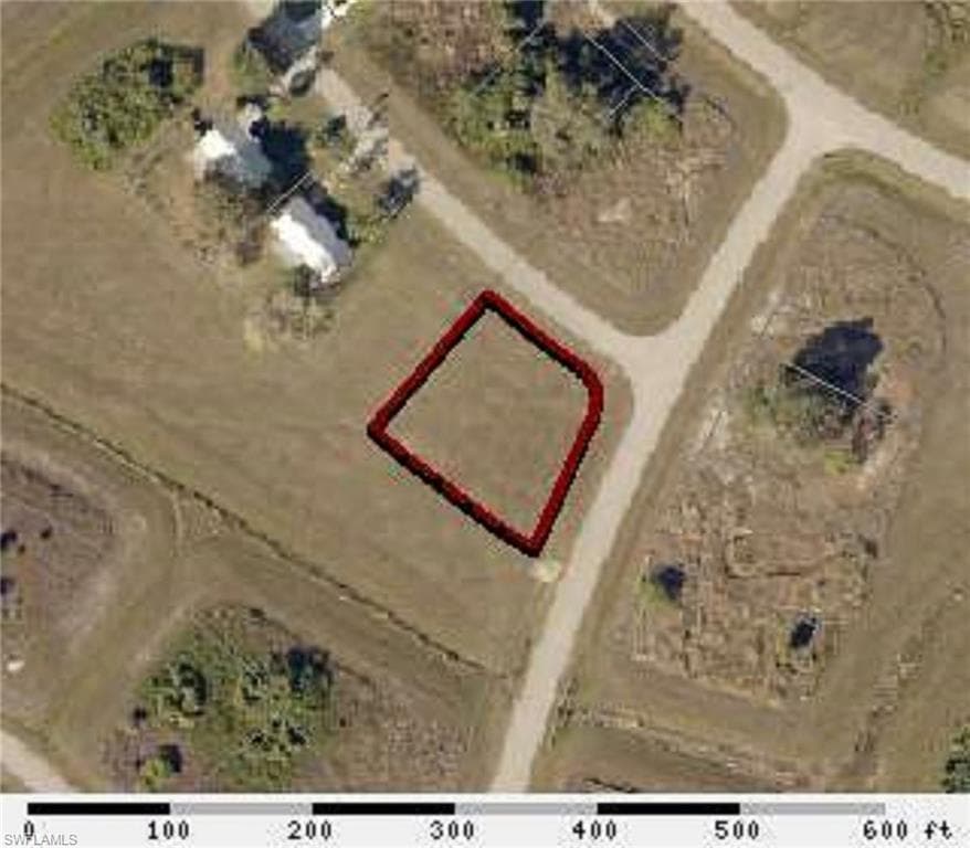 3028 Lancer RD LABELLE, FL 33935