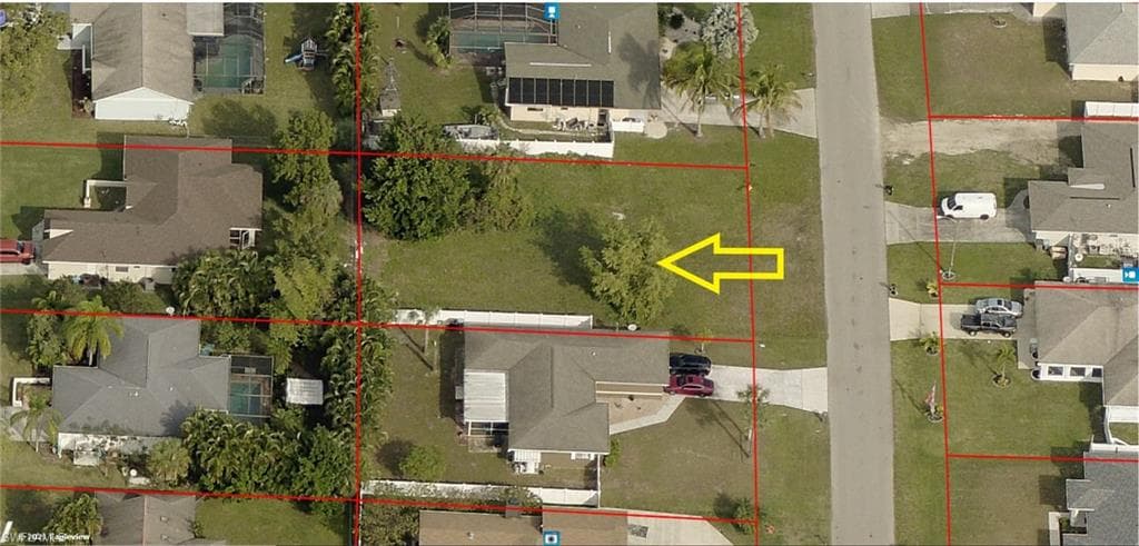 1106 SW 10th PL CAPE CORAL, FL 33991