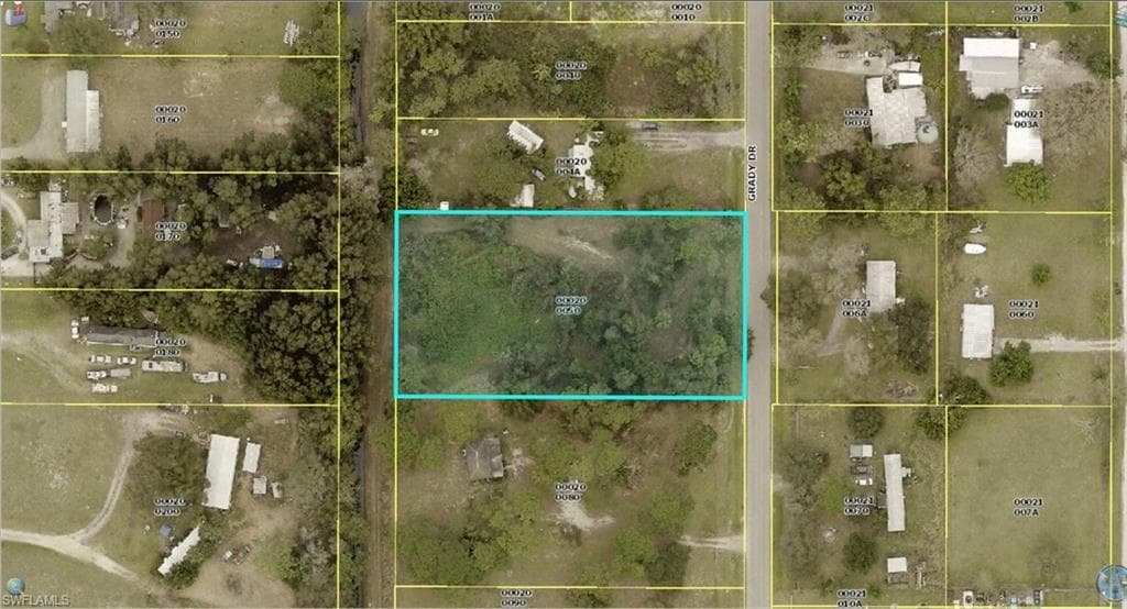 8376 Grady DR NORTH FORT MYERS, FL 33917