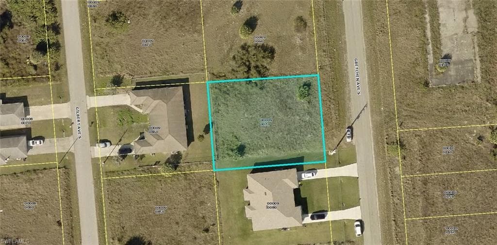 1524/1526 Gretchen AVE S LEHIGH ACRES, FL 33973