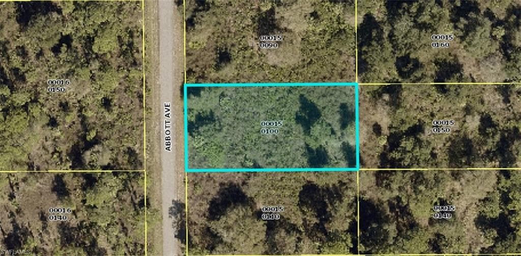 904 Abbott AVE LEHIGH ACRES, FL 33972