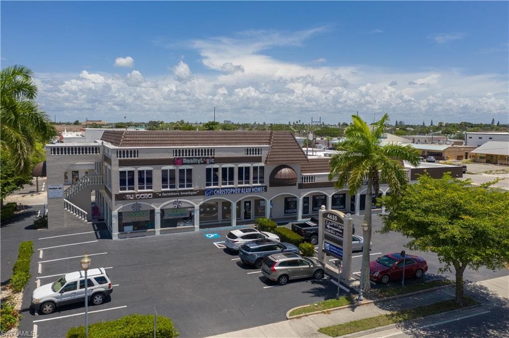 4635 Coronado PKY 1-12 CAPE CORAL, FL 33904