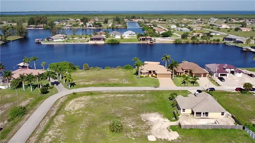 3005 NW 42nd PL CAPE CORAL, FL 33993