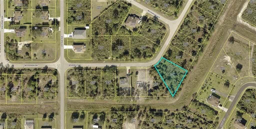1916 Vesper CT LEHIGH ACRES, FL 33972