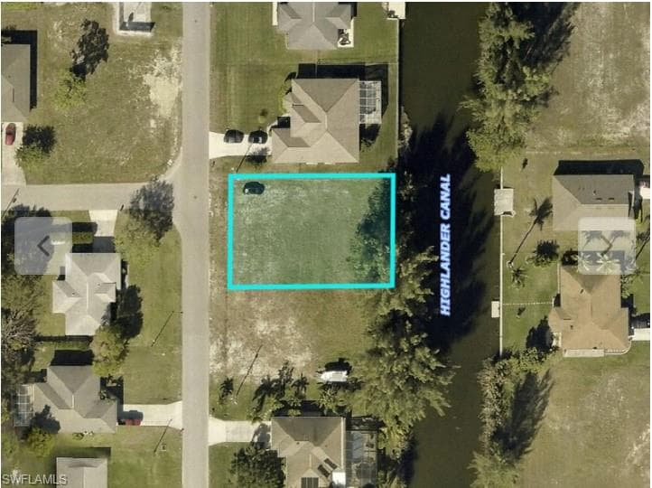 2001 SW 8th CT CAPE CORAL, FL 33991