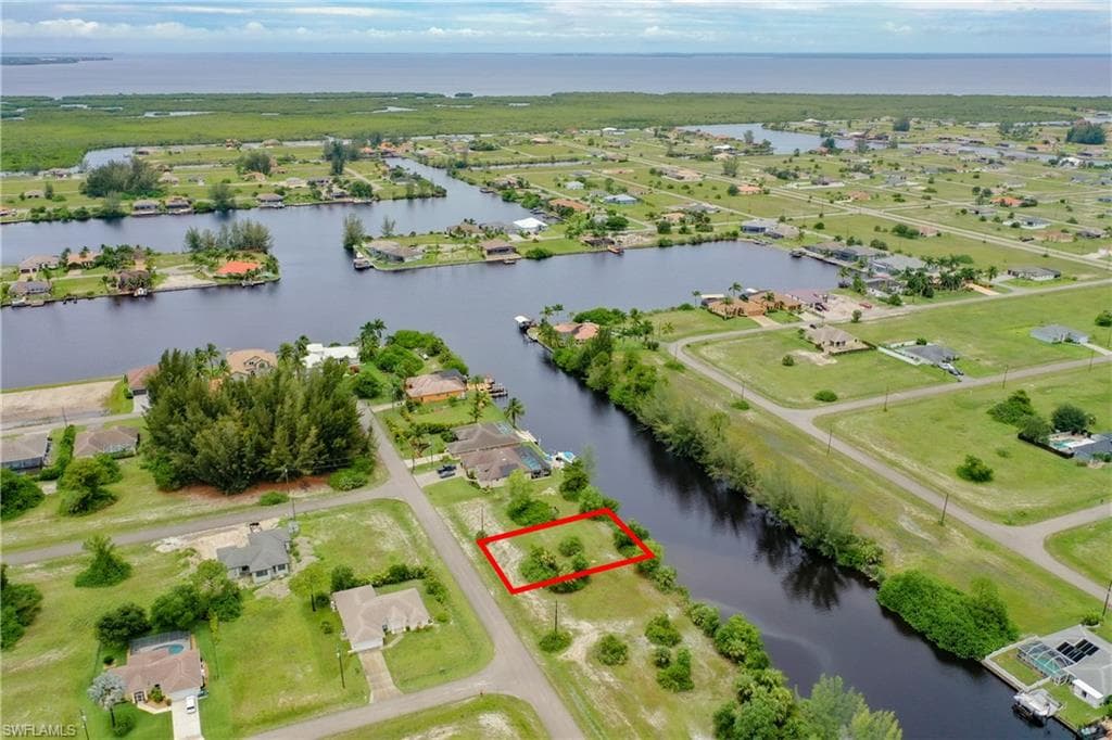 4125 NW 29th TER CAPE CORAL, FL 33993