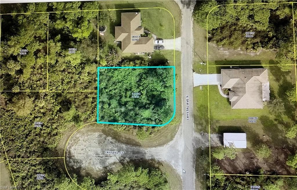 748 Crystal AVE S LEHIGH ACRES, FL 33974