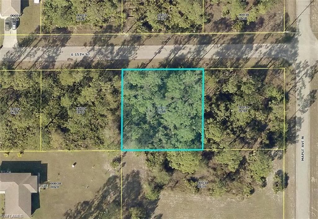 904 E 15th ST LEHIGH ACRES, FL 33972