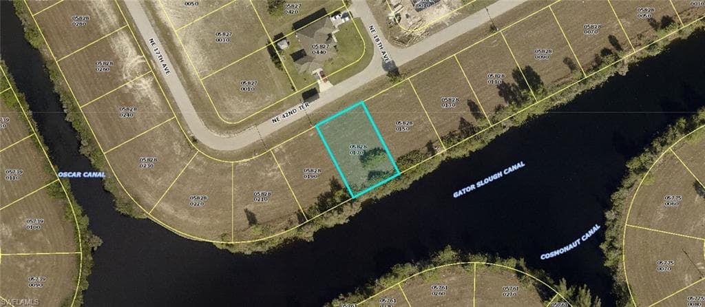 1710 NE 42nd TER CAPE CORAL, FL 33909