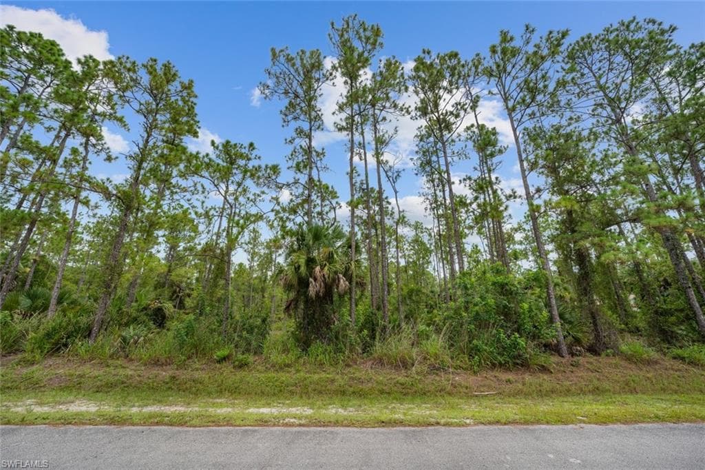 0000 6th AVE NAPLES, FL 34120