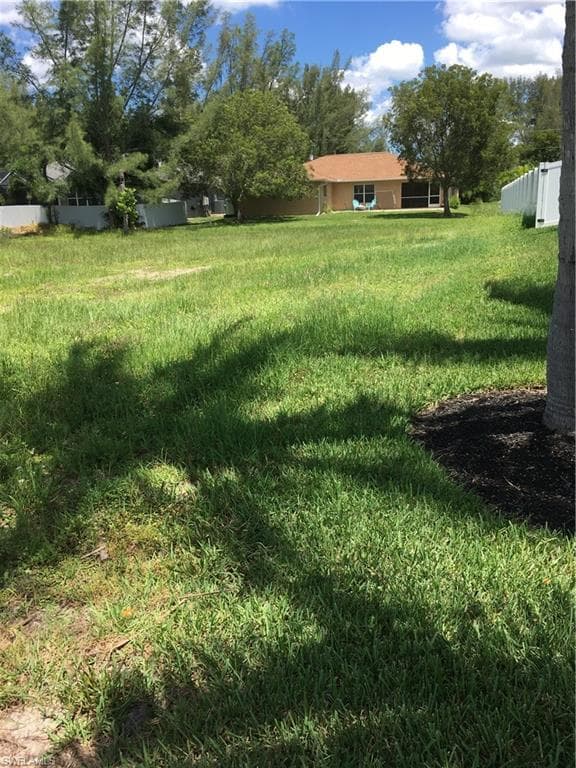 3729 SW 3rd TER CAPE CORAL, FL 33991