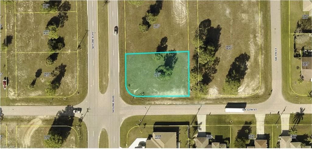 1125 Skyline BLVD CAPE CORAL, FL 33991