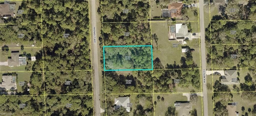 616 Prospect AVE LEHIGH ACRES, FL 33972