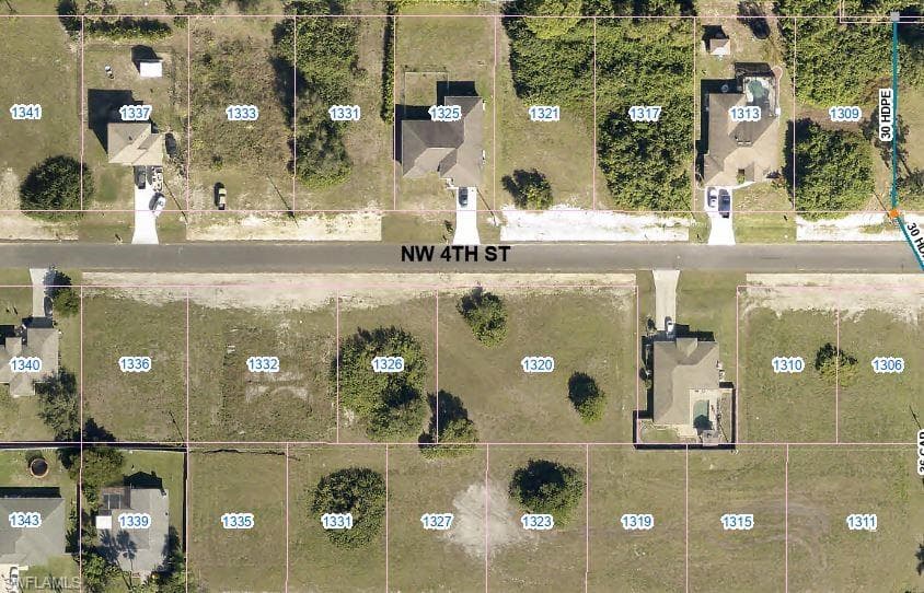 1320 NW 4th ST CAPE CORAL, FL 33993