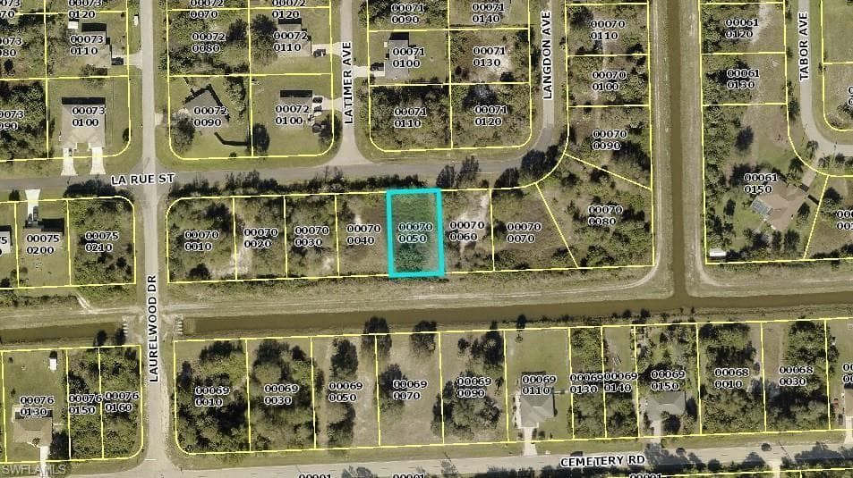 3777 La Rue ST FORT MYERS, FL 33905
