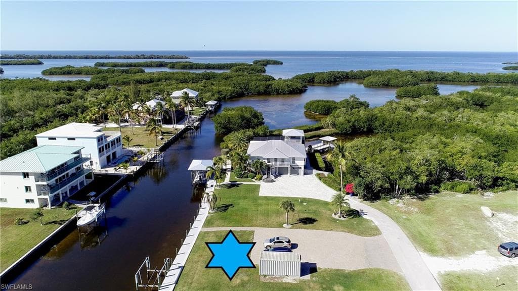 24159 BLACKBEARD BLVD PUNTA GORDA, FL 33955