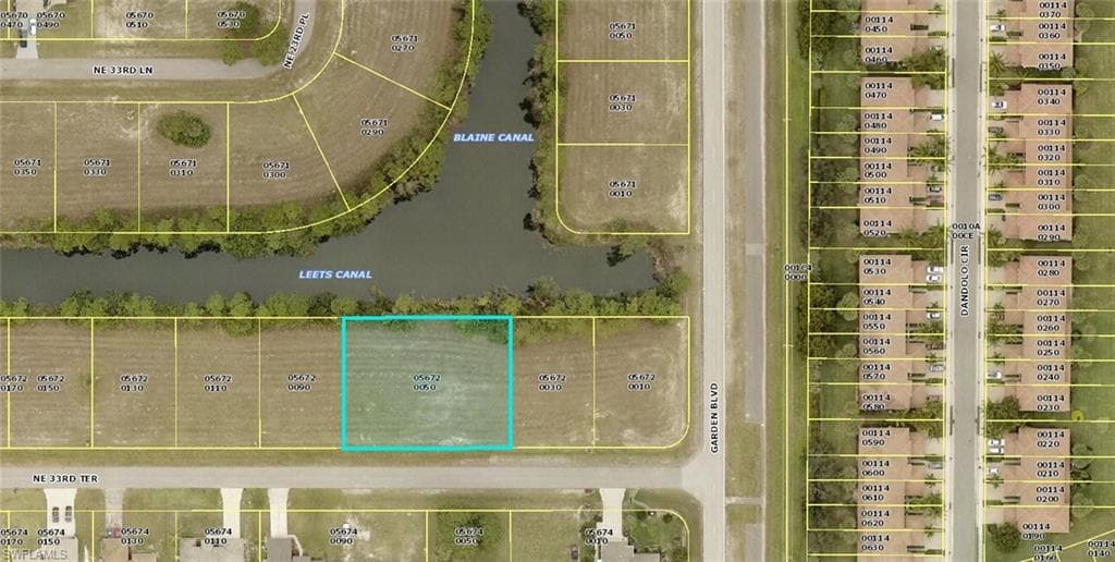 2315 NE 33rd TER CAPE CORAL, FL 33909