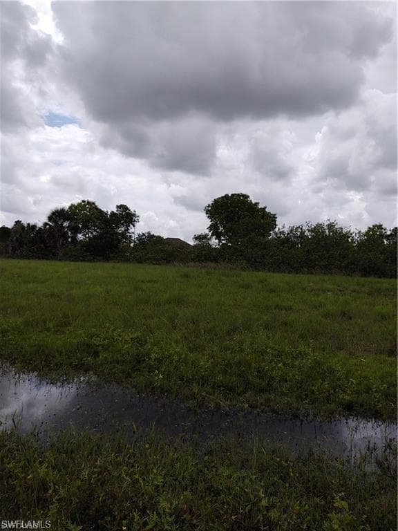 203 NW 31st PL CAPE CORAL, FL 33993