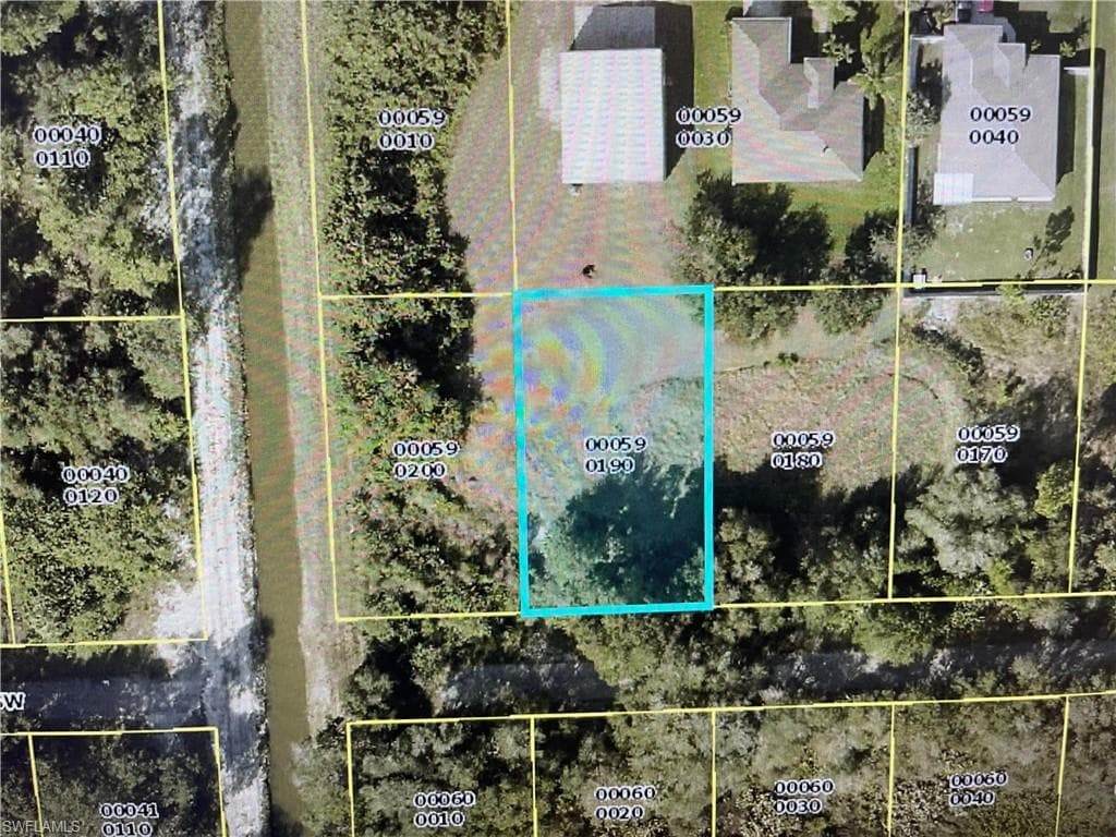 3816 37th ST SW LEHIGH ACRES, FL 33976