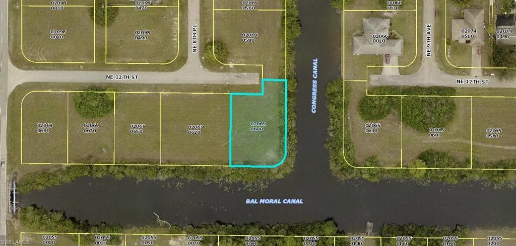 820 NE 12th ST CAPE CORAL, FL 33909