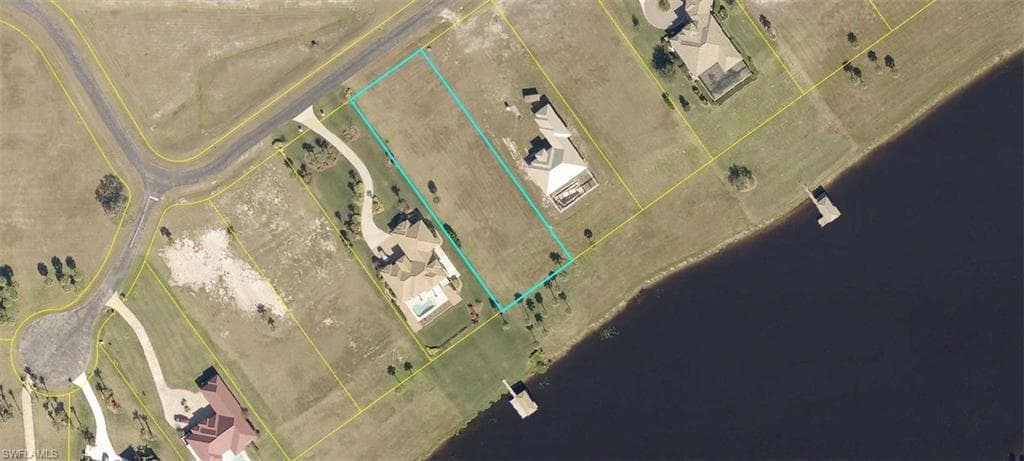 2508 Caloosa Shores DR LABELLE, FL 33935